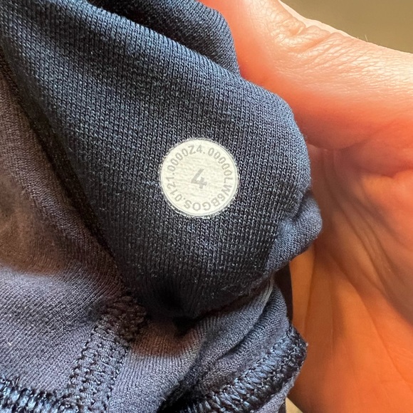 Lululemon Diamond Dye Aligns 23” Size 4 - Picture 4 of 5